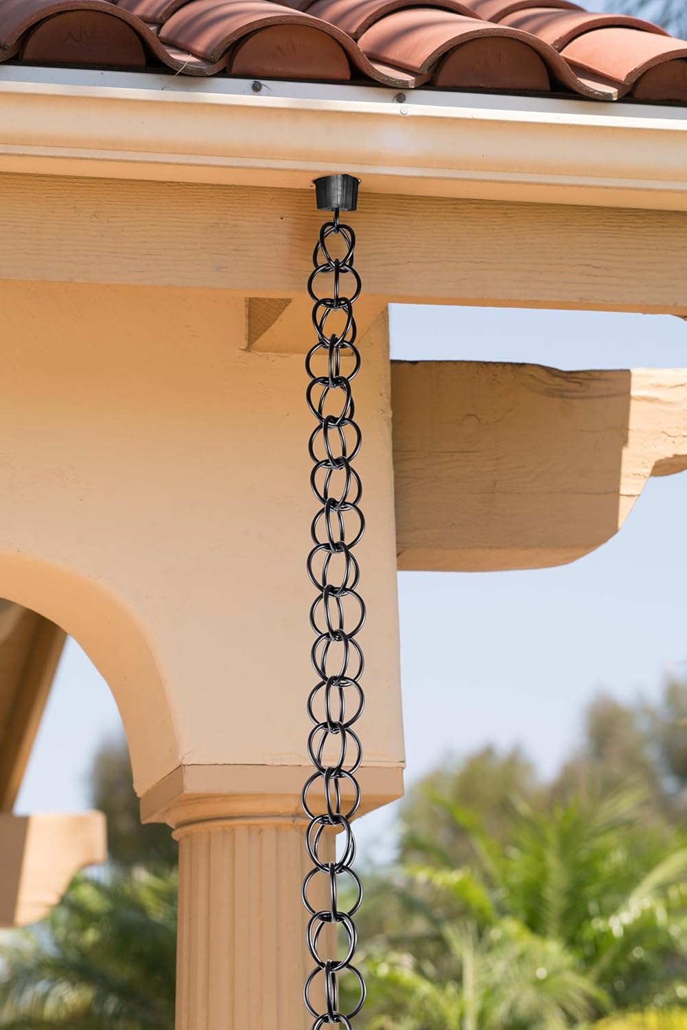 Monarch Rain Chains Aluminum Ring Rain Chain, 8.5 ft Black Powder Coated Aluminum Decorative Rain Catcher Chain for Gutters, Black Aluminum Rain Gutter Replacement Downspout