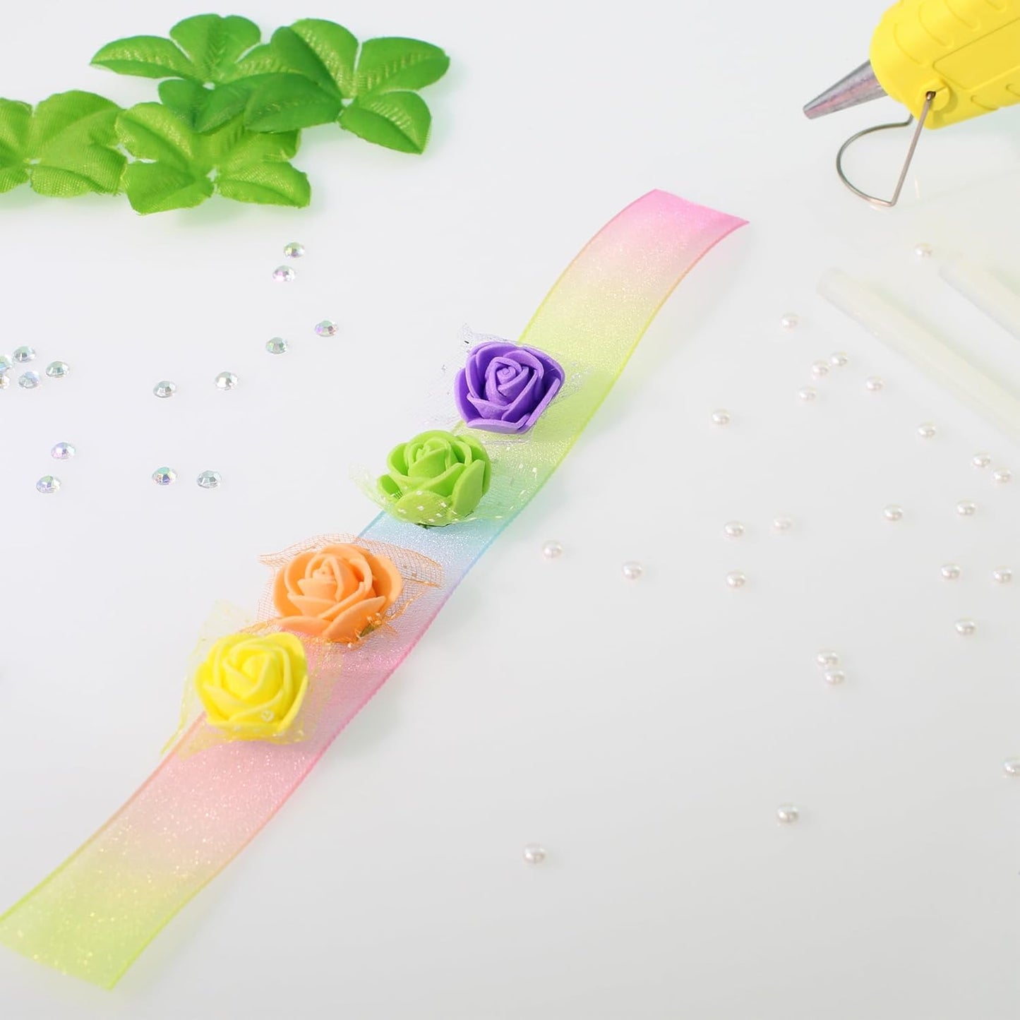 500 Pcs 0.6 Inch Mini Artificial Flowers Head Bulk 5 in 1 Set Faux Foam Fake Small Rose Tiny Baby Flores Bouquet Wreath Gift Hair Clip Home Decoration DIY Craft (Yellow)