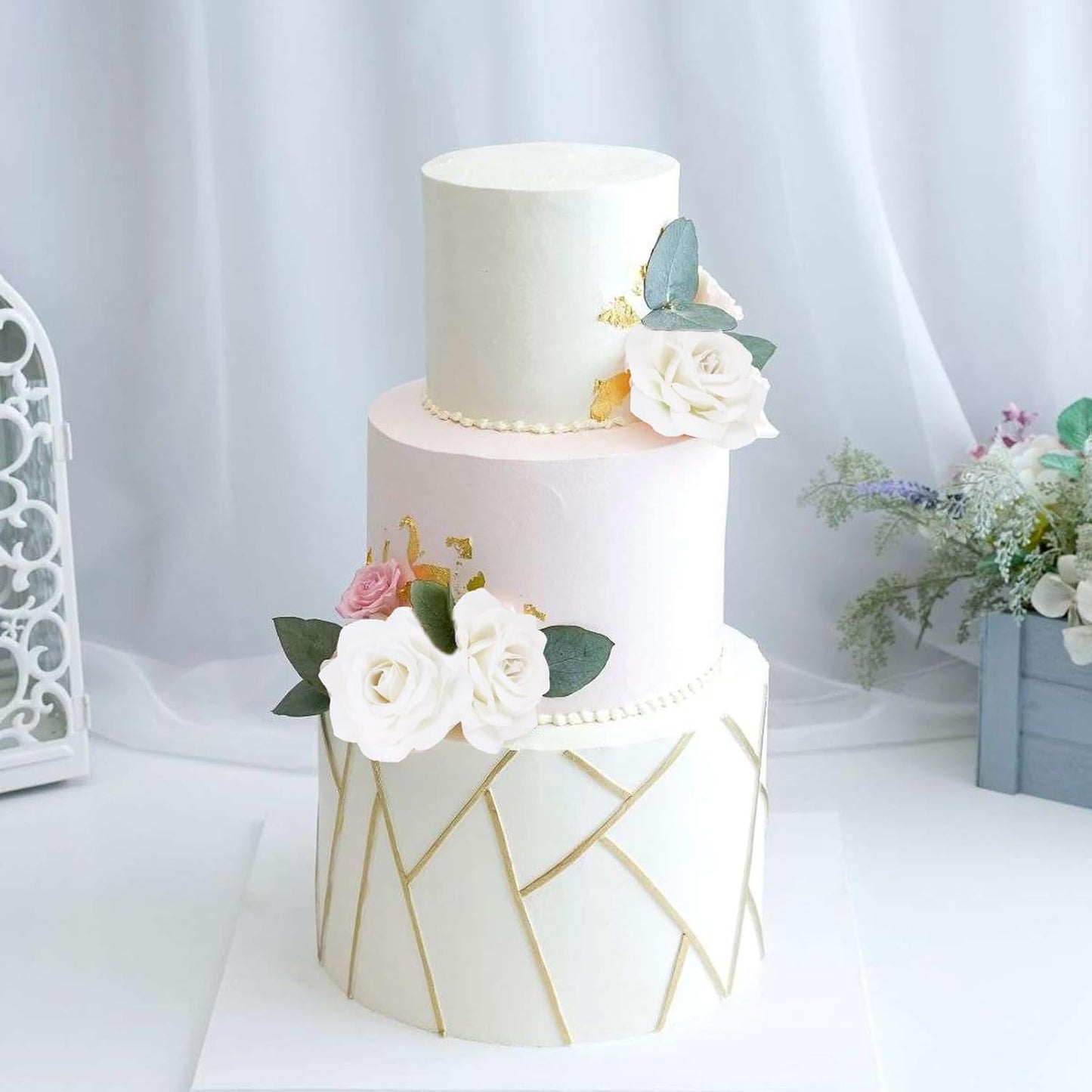 White Roses Artificial Flowers 25pcs Velvet Silk Rose Flowers Heads Fake Rose Flower Head with Stem for DIY Wedding Home Party Baby Shower Decor(White)