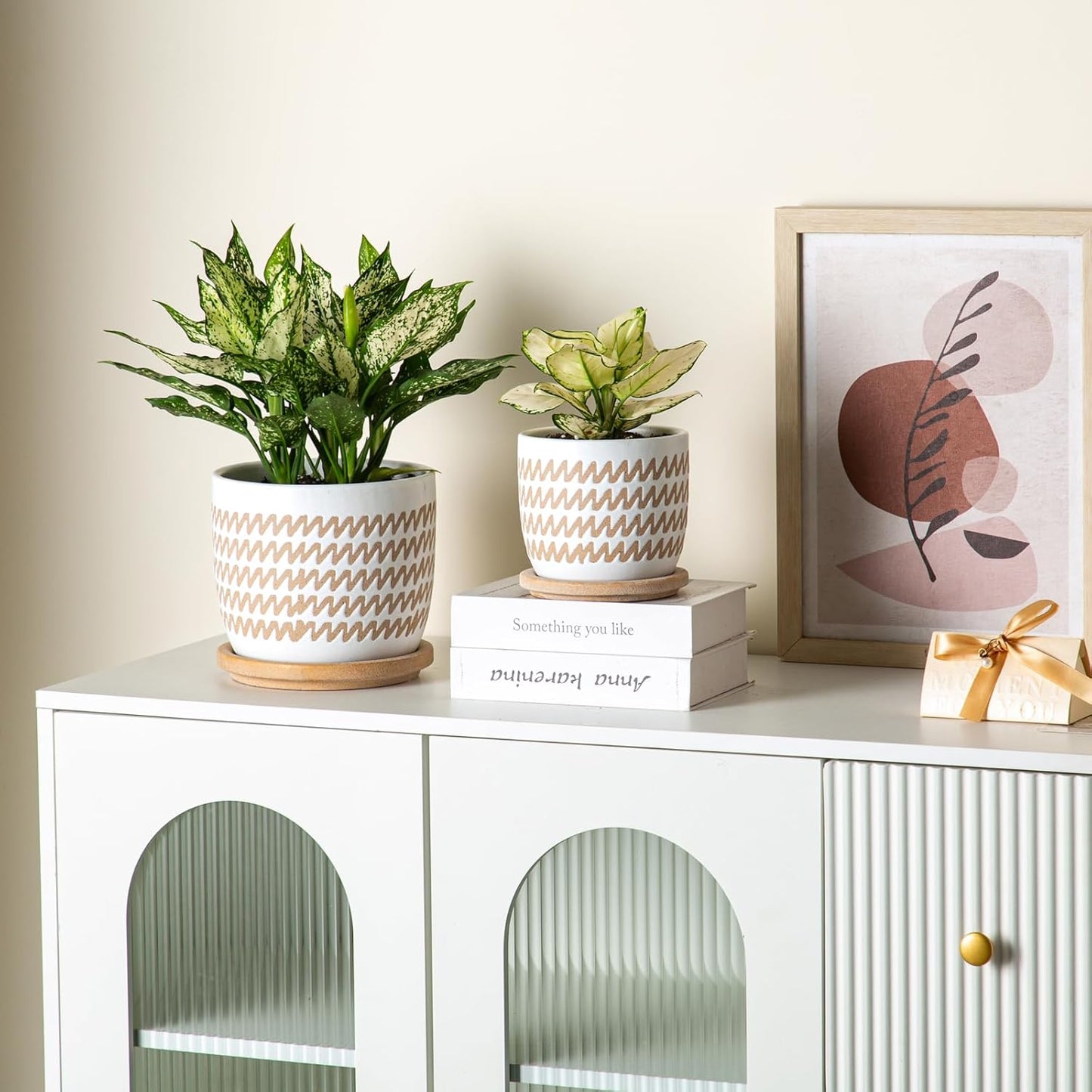 Ceramic Flower Pots Indoor-Outdoor: 7.75 Inch Large Planters with Drainage Holes & Saucer - Modern Decorative Plant Pots Ceramic for Home Gardeners (Wave)