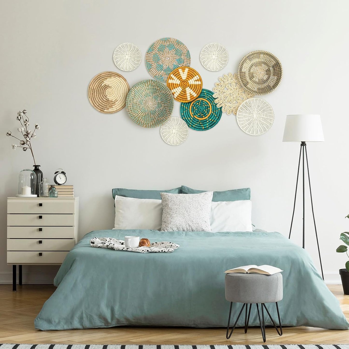 Tatuo 11 Pcs Boho Wall Basket Decor Decorative Bulrush Woven Basket Wall Decor Art Round Farmhouse Hanging Baskets for Kitchen Rustic Home Summer Decorations, Multi Sizes(Bright)