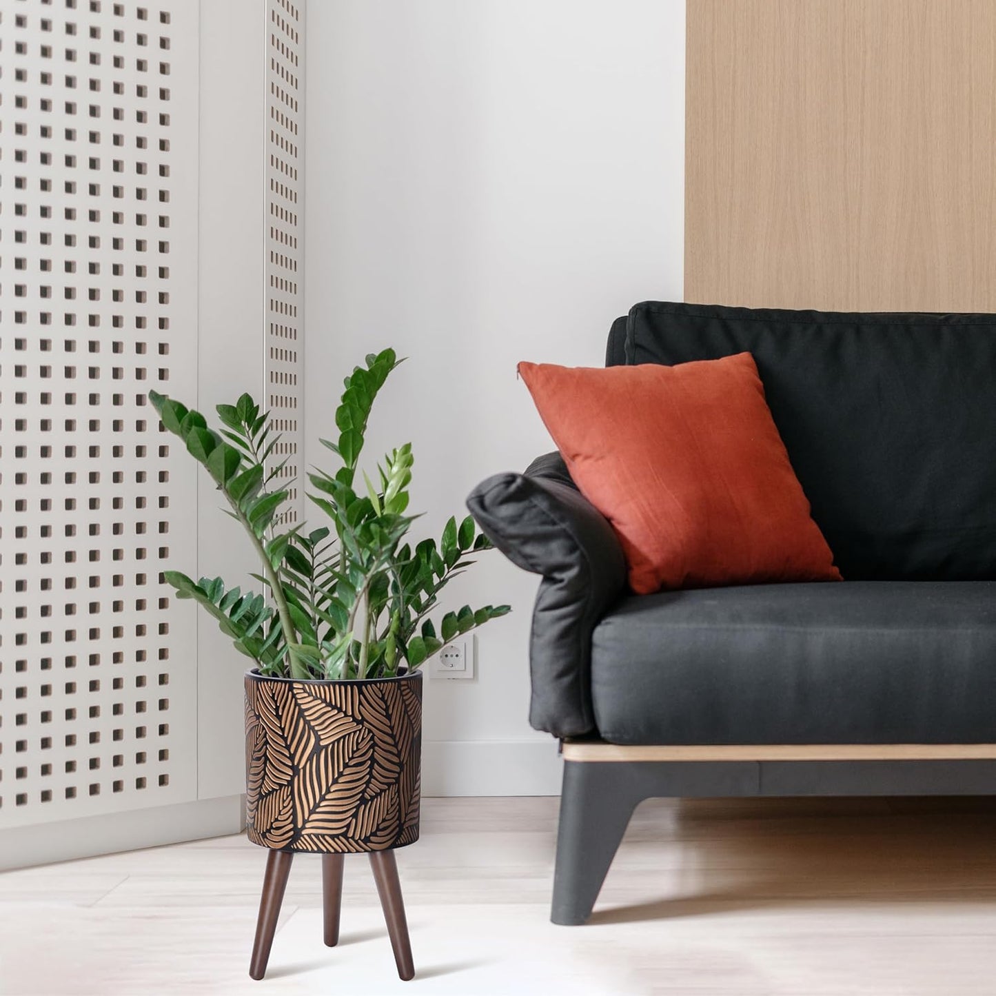 D'vine Dev 10 Inch Planter Pot with Stand, Mid-Century Tall Plant Pot with Legs for Indoor Plants, Medium, Bronze/Grey, 88-L-B-6