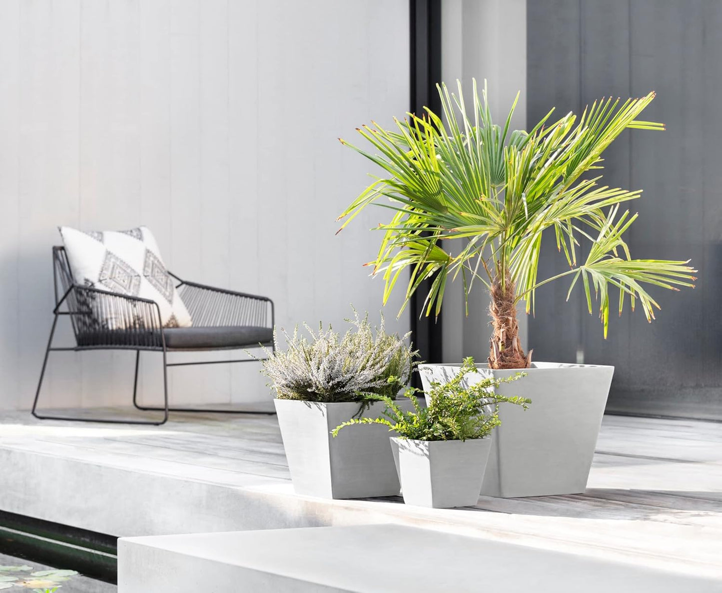 Ecopots Rotterdam Durable Modern Square Indoor/Outdoor Recycled-Based Composite Flower Planter, White Grey, 12"