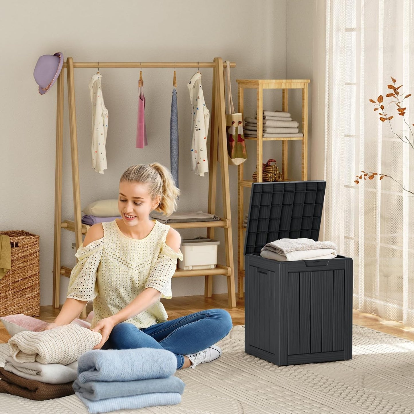 28 Gallon Outdoor Deck Box,Storage Lockable Waterproof Patio Furniture,Garden Tools,Cushions,Pool Accessories Outside Storage Resin Box(Black)