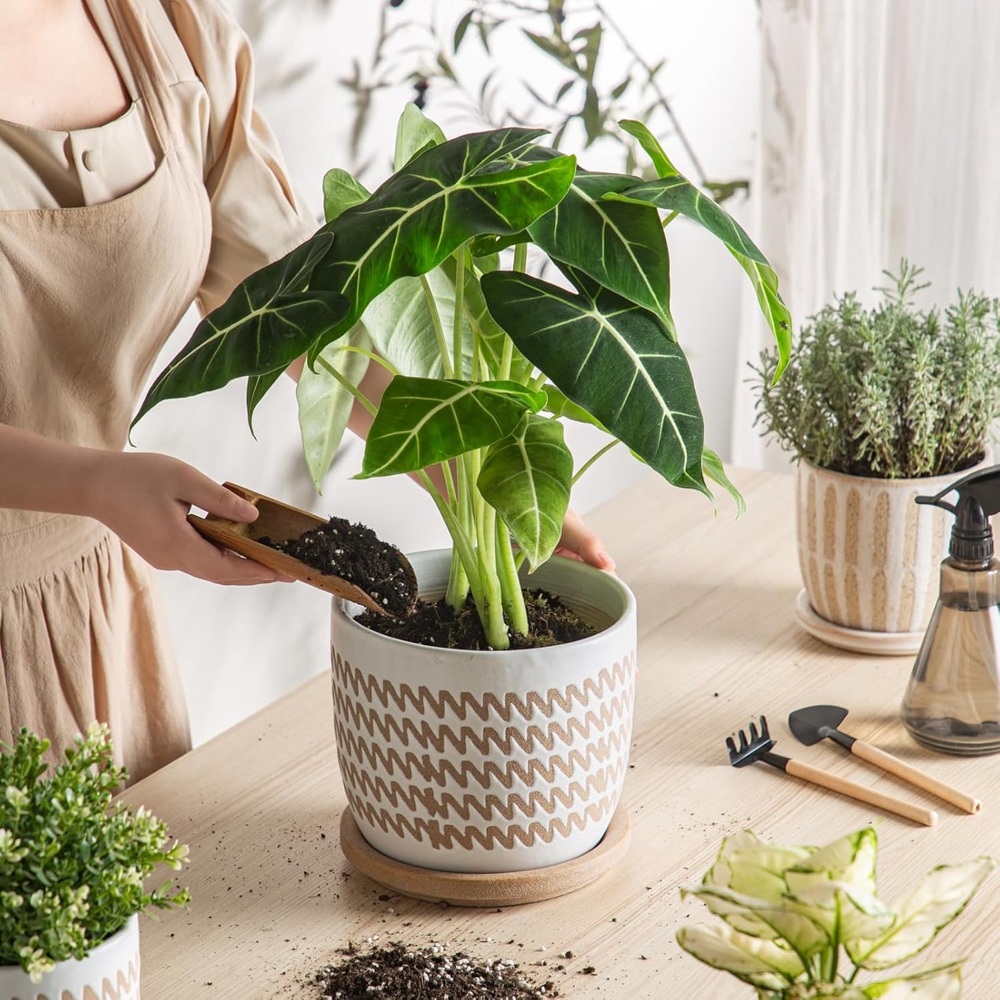 Ceramic Flower Pots Indoor-Outdoor: 7.75 Inch Large Planters with Drainage Holes & Saucer - Modern Decorative Plant Pots Ceramic for Home Gardeners (Wave)