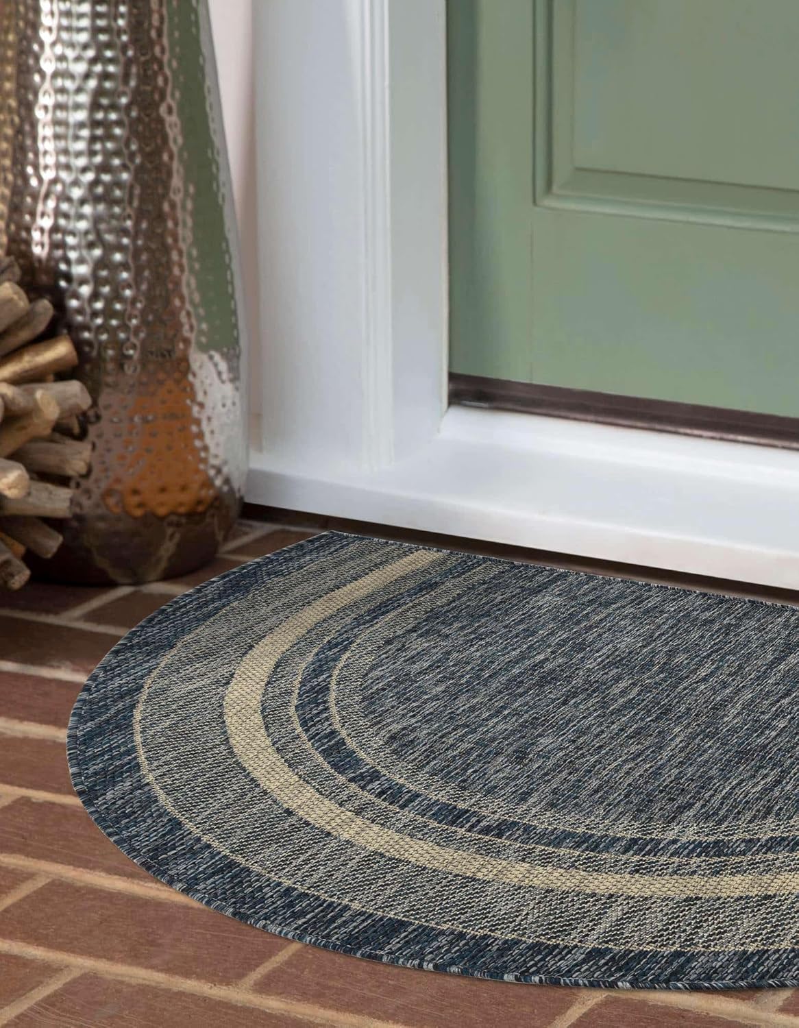 Unique Loom Outdoor Border Collection Area Rug - Soft Border (2' 7" x 4' 1" Hearth Blue/Ivory)