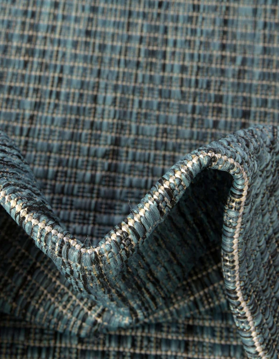 Unique Loom Outdoor Solid Collection Area Rug (4' 1" x 6' 1" Oval Teal/Navy Blue)