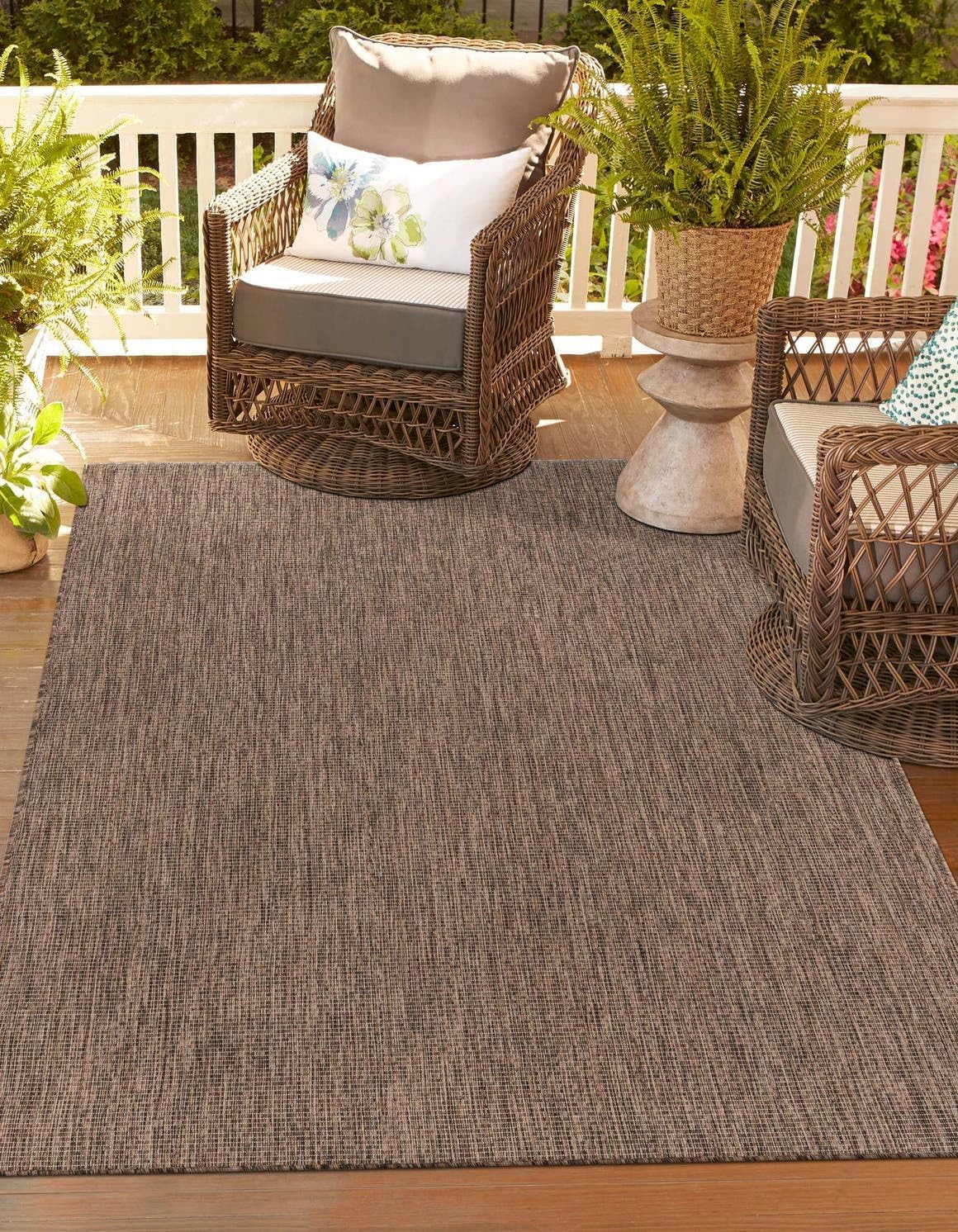 Unique Loom Outdoor Solid Collection Area Rug (10' x 13' 1" Rectangle Light Brown/Ivory)