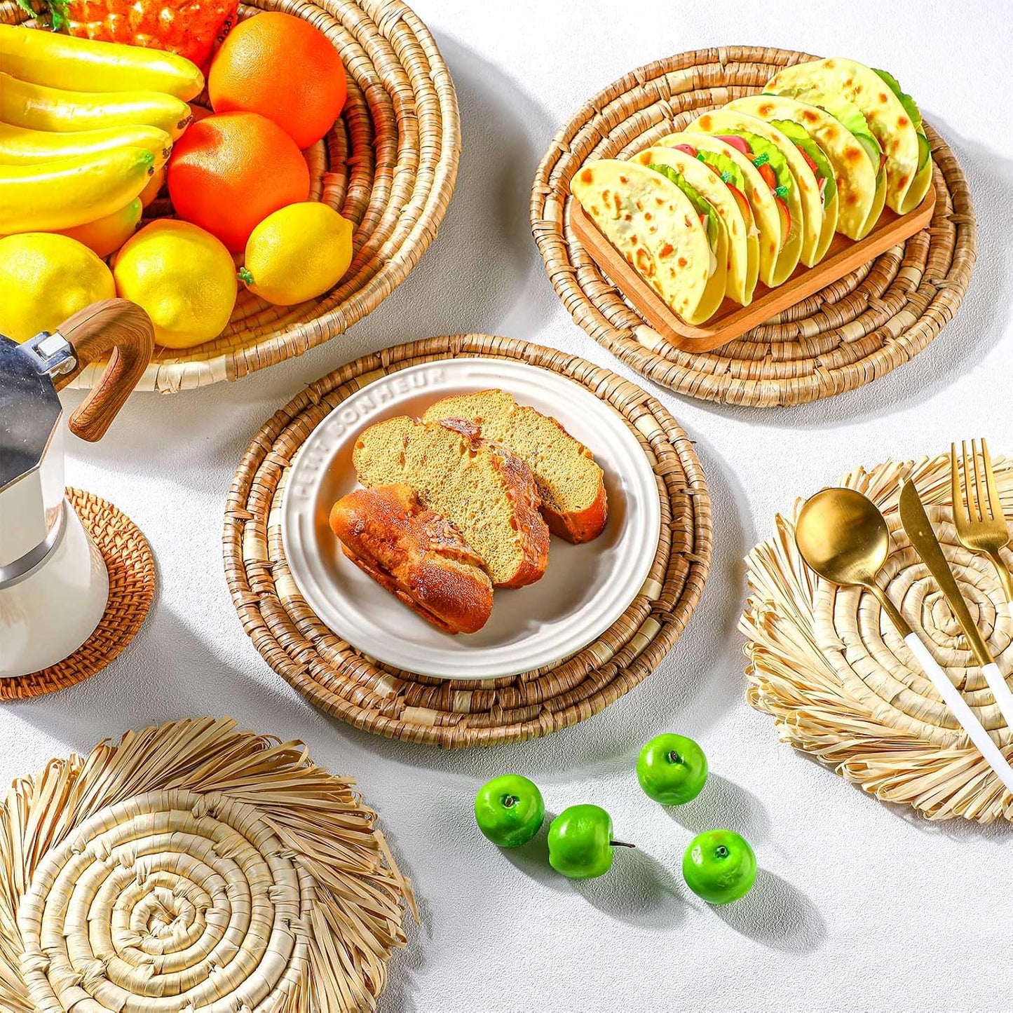 Xuhal 11 Pcs Boho Hanging Wall Basket Decor Handmade Woven Basket Wall Decorative Boho Wicker Baskets Placemats Round Farmhouse Bulrush Art for Rustic Home Decorations Christmas Gift(Rustic)