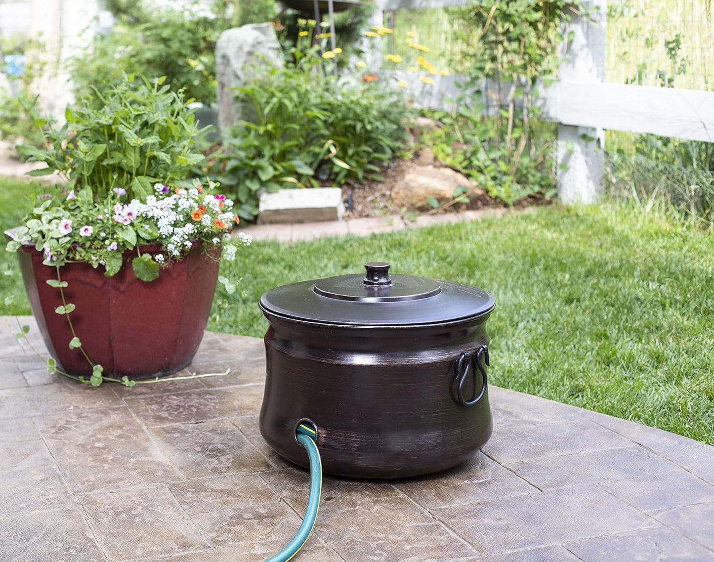 BIRDROCK HOME Water Hose Holder - Decorative Metal Pot, Indoor or Outdoor, Garden Storage Organizer, Patio Portable Bucket - Distressed Bronze, Holds up to 200ft Hoses, Large with Lid