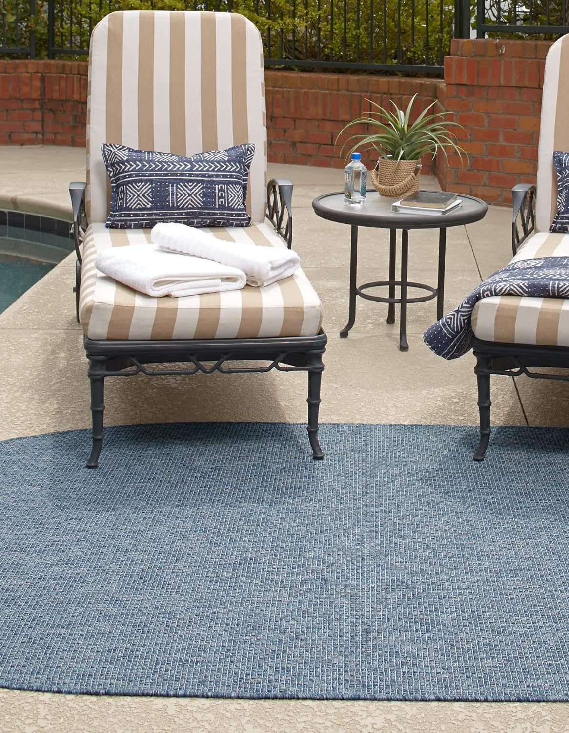 Unique Loom Collection Casual Transitional Solid Heathered Indoor/Outdoor Flatweave Area Rug (5' 3" x 8' Oval, Blue/Navy Blue)