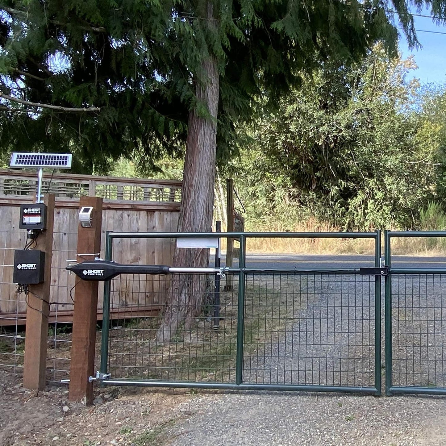 Ghost Controls Heavy-Duty Solar Automatic Gate Opener Kit for Driveway Swing Gates with Long-Range Solar Gate Opener Remote - Model TDS2XP