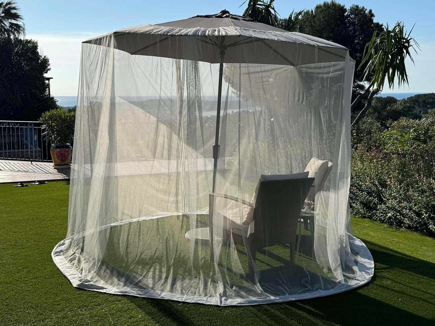 Mosquito Net for Umbrella 7.5 FT | Large Sizes & Fabric Designed for Outdoors | Insect House Screen Netting for Patio, Porch & Garden Terrace | Outside Canopy Bug & Fly Protection Enclosure
