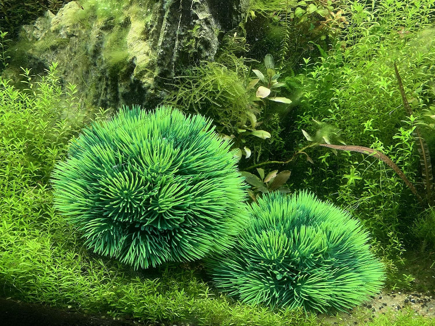BEGONDIS 2Pcs Aquarium Decorations Fish Tank Artificial Green Water Plants Made of Soft Plastic